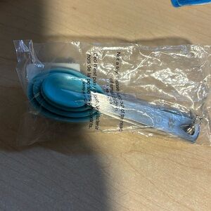 New in pack Weight Watchers Measuring Spoons